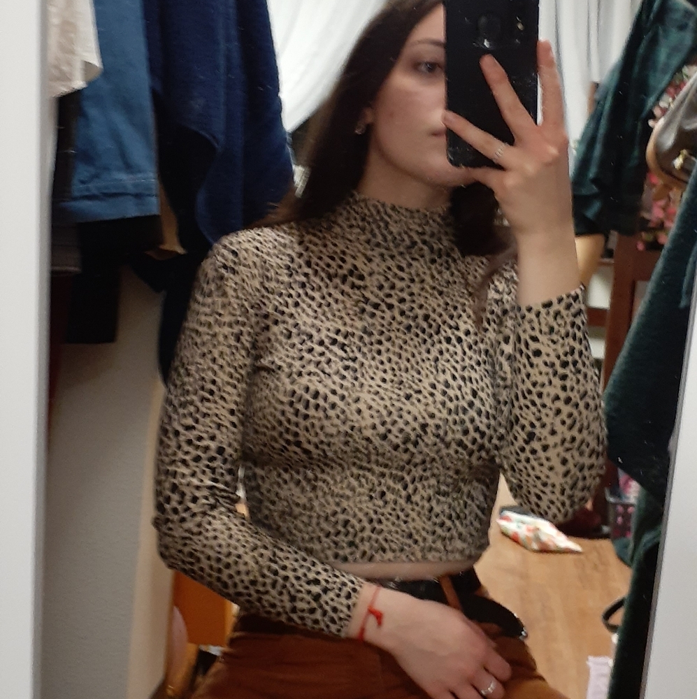 BRANDY Cheetah print crop top